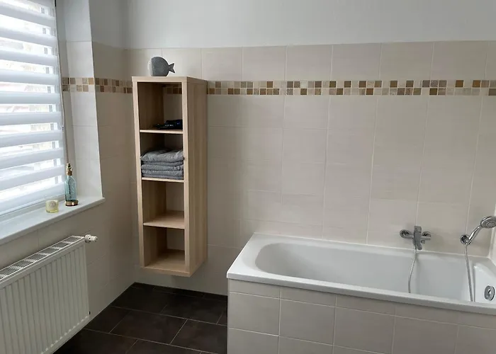 شقة Ferienwohnung Mit Terrasse *