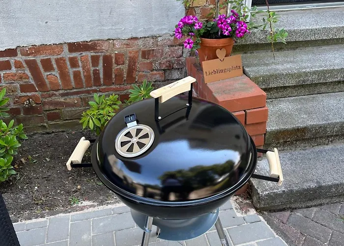 Mit Terrasse מגדבורג